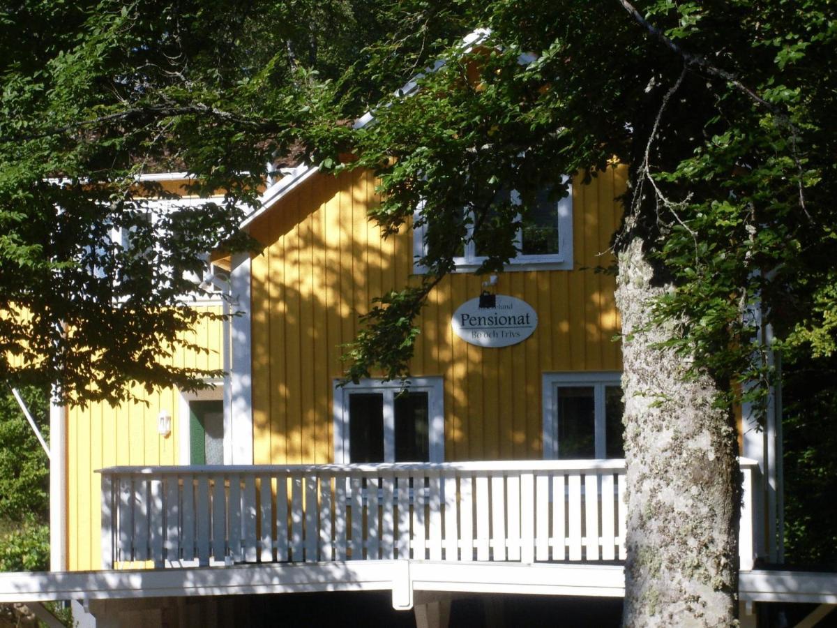 Stenbrohult  Hotel & Pensionat Bjoerkelund מראה חיצוני תמונה